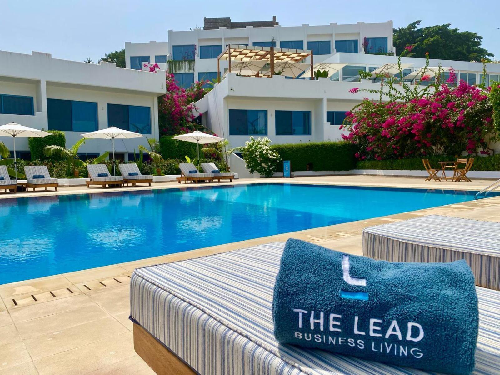 The Lead Hotel Freetown Extérieur photo